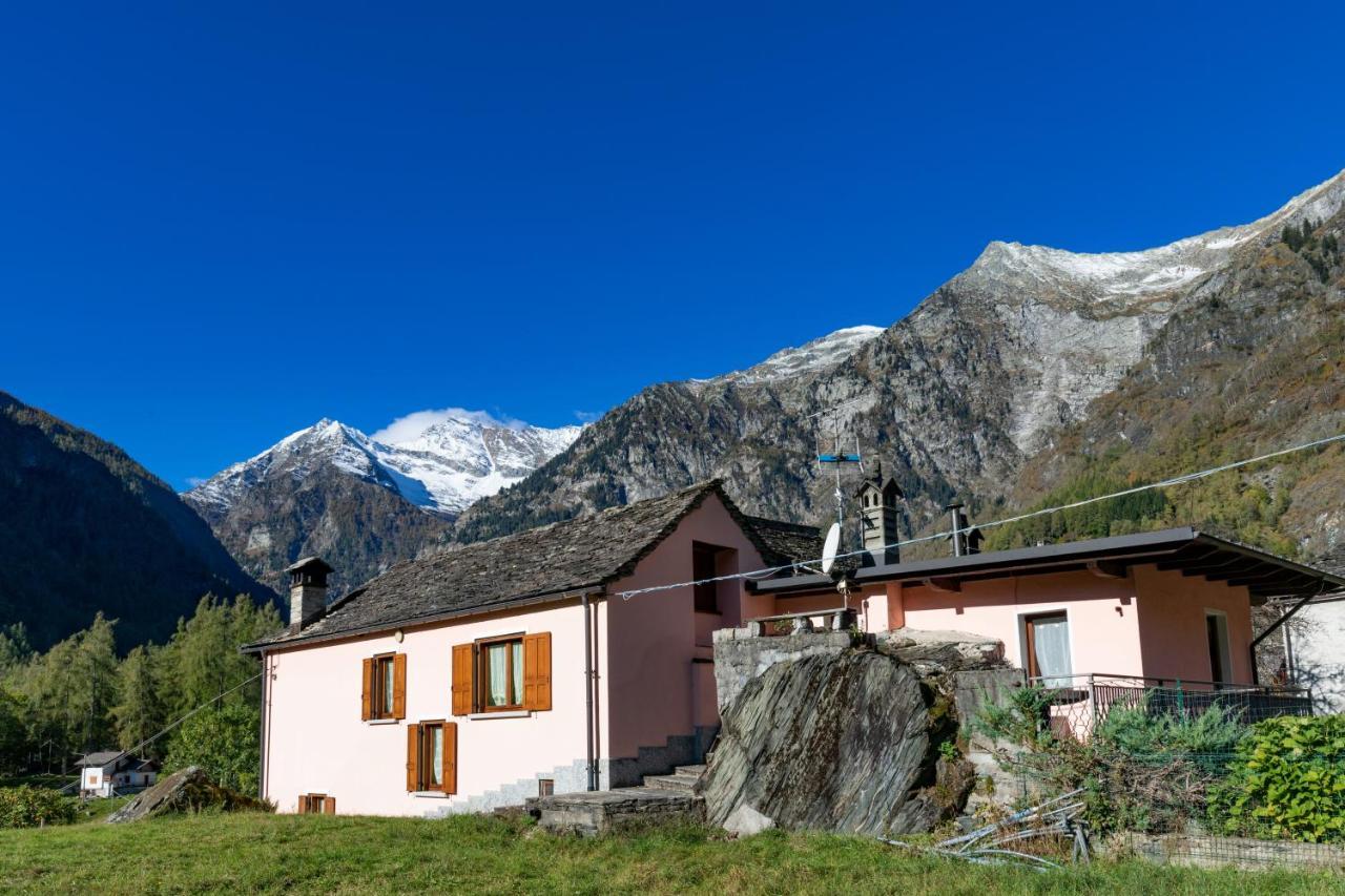 Cariel Appartement Antronapiana Buitenkant foto